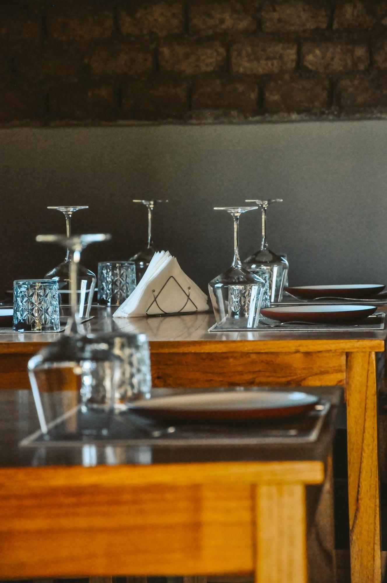 Dobe Lodge Vista Flores Ngoại thất bức ảnh